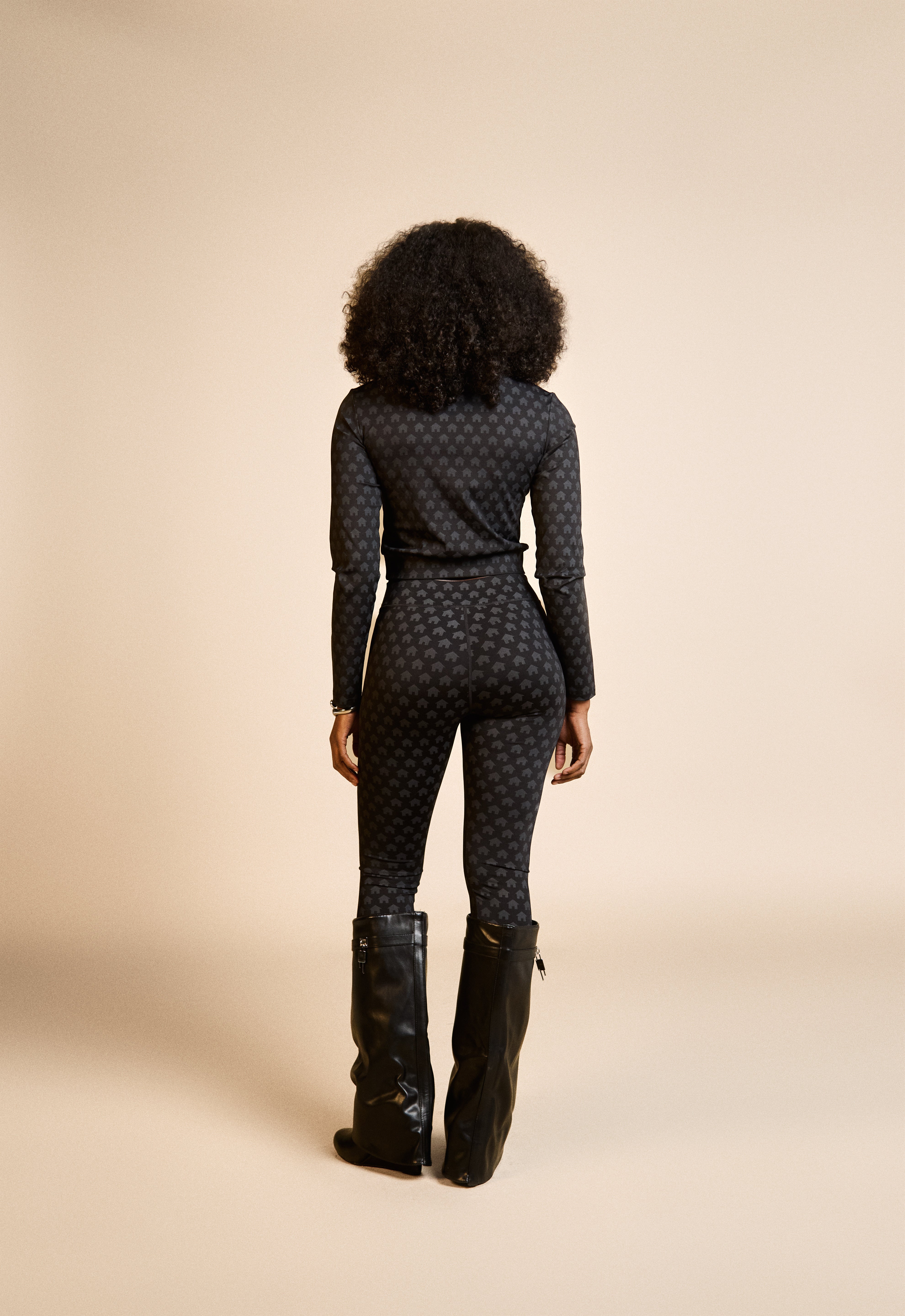 Villager Women’s Hut Monogram Athleisure Set