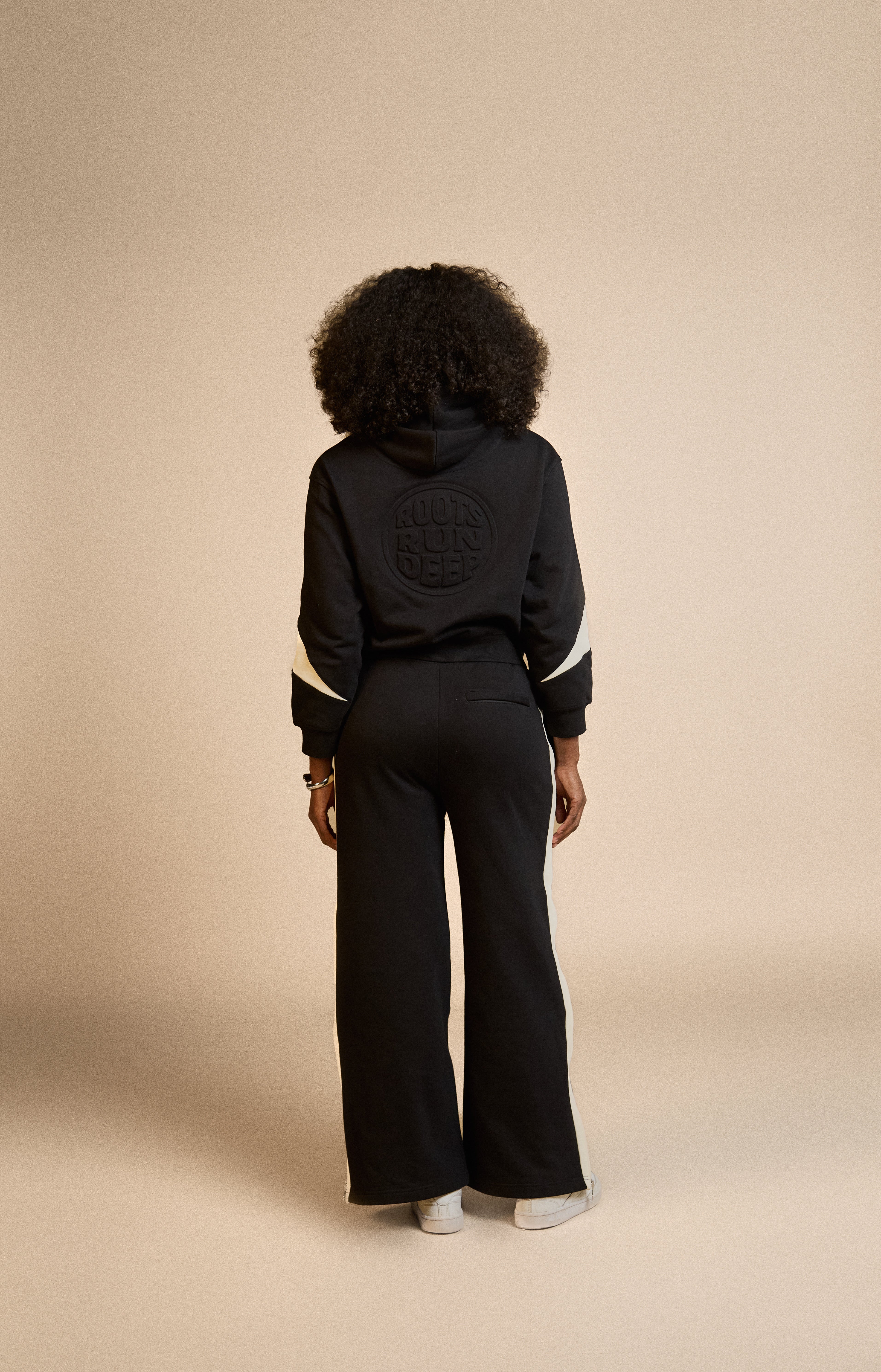 Roots Run Deep Women’s Sweatsuit Set - VLG250108-1-2